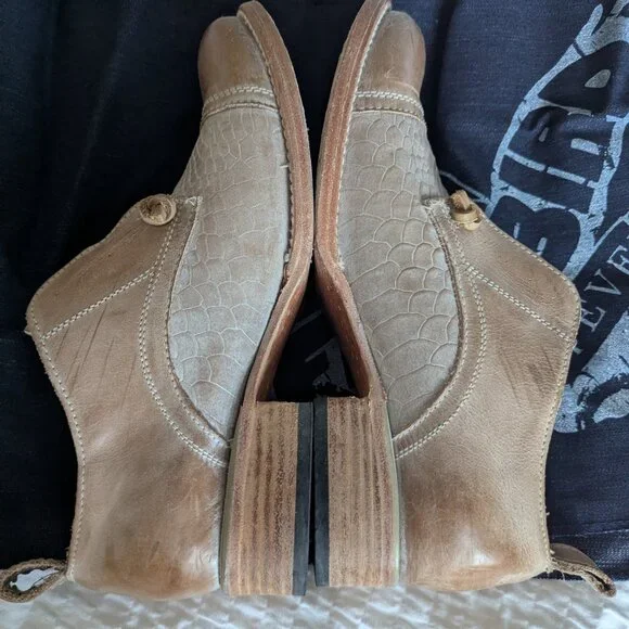 Freebird Mabel oxford, taupe multi - size 8M - Picture 4 of 11